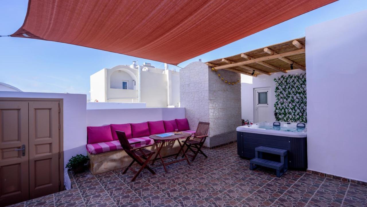 Heart Of Oia - Private House With Jacuzzi Apartment Exterior photo